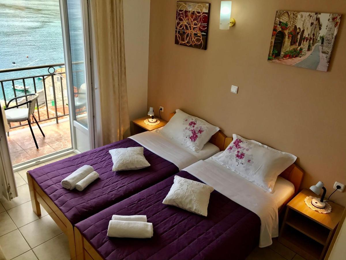 טיווט Apartments Okuka מראה חיצוני תמונה